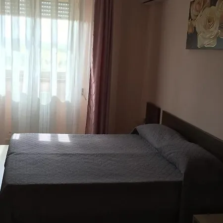 Pilarossa לינה וארוחת בוקר *